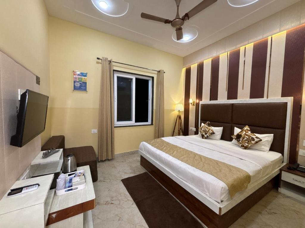 The Orchid Retreat Agra - Stay Near Taj Mahal