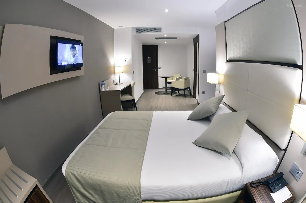 Hotel Image 1