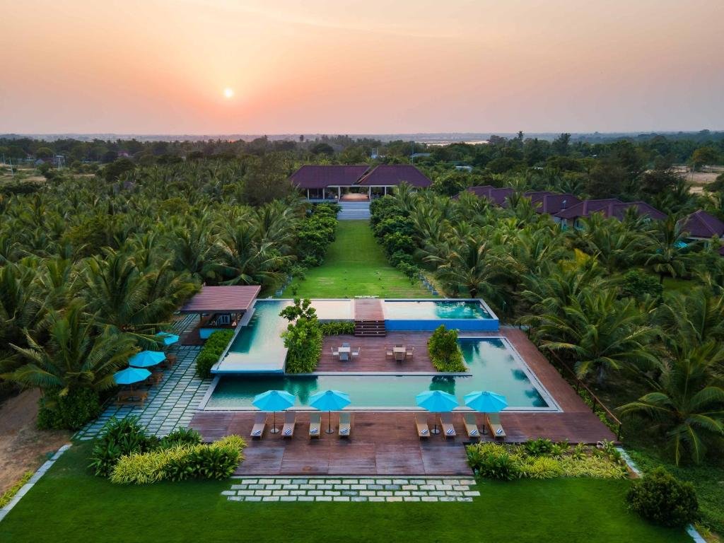 Aprota Villas Arugambay