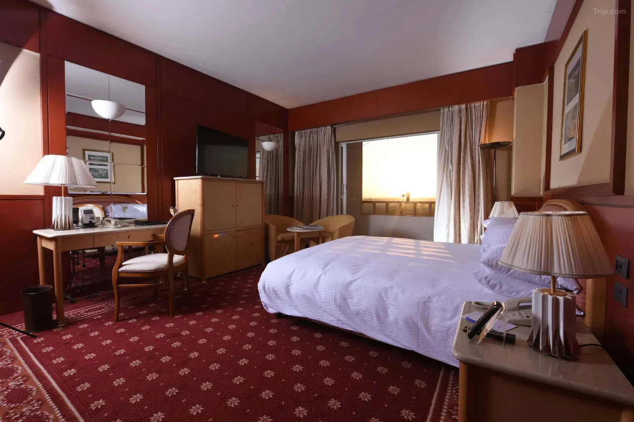 Hotel Image 3