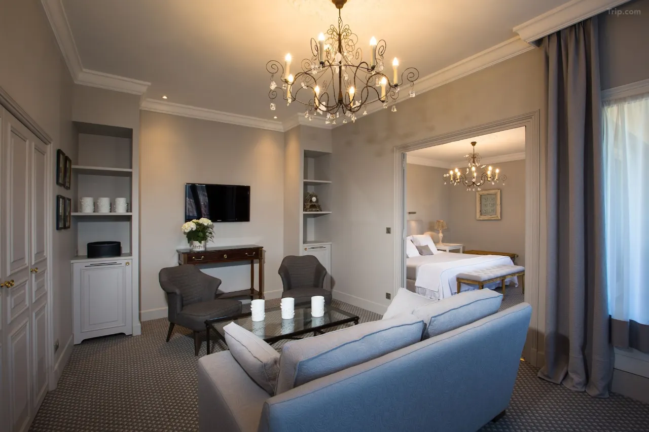Hotel Image 1
