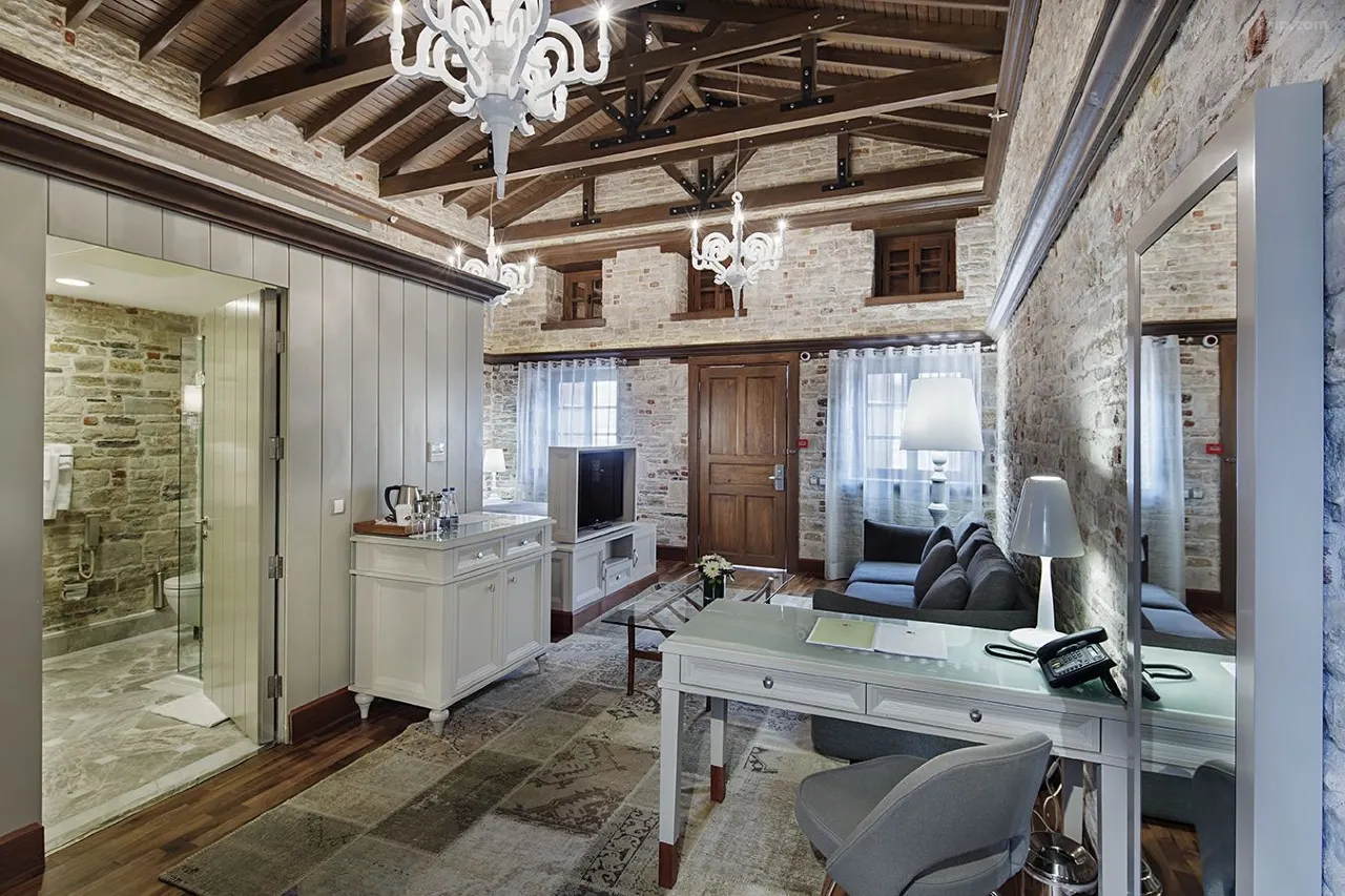 Hotel Image 1