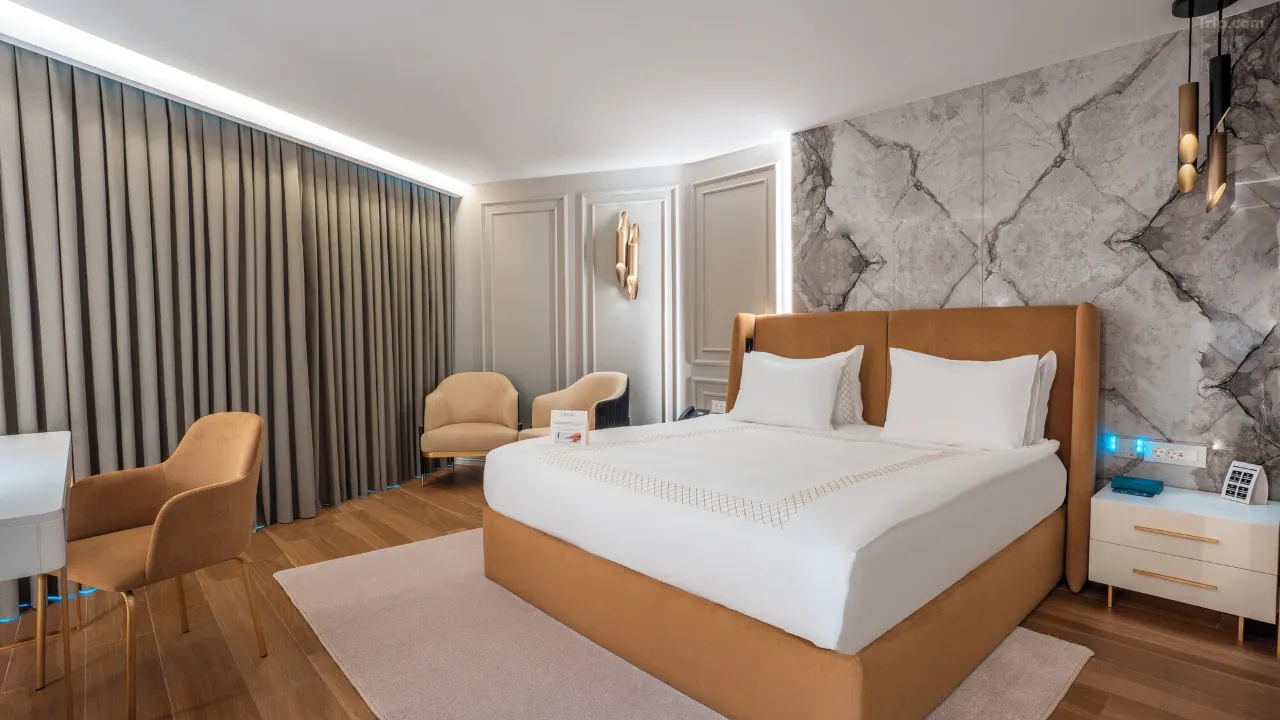Hotel Image 1