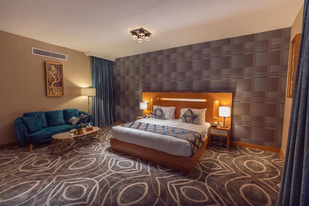 Coral Palace Hotel