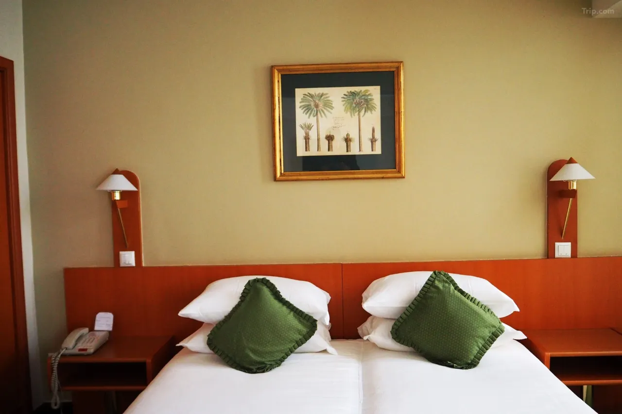 Hotel Image 2