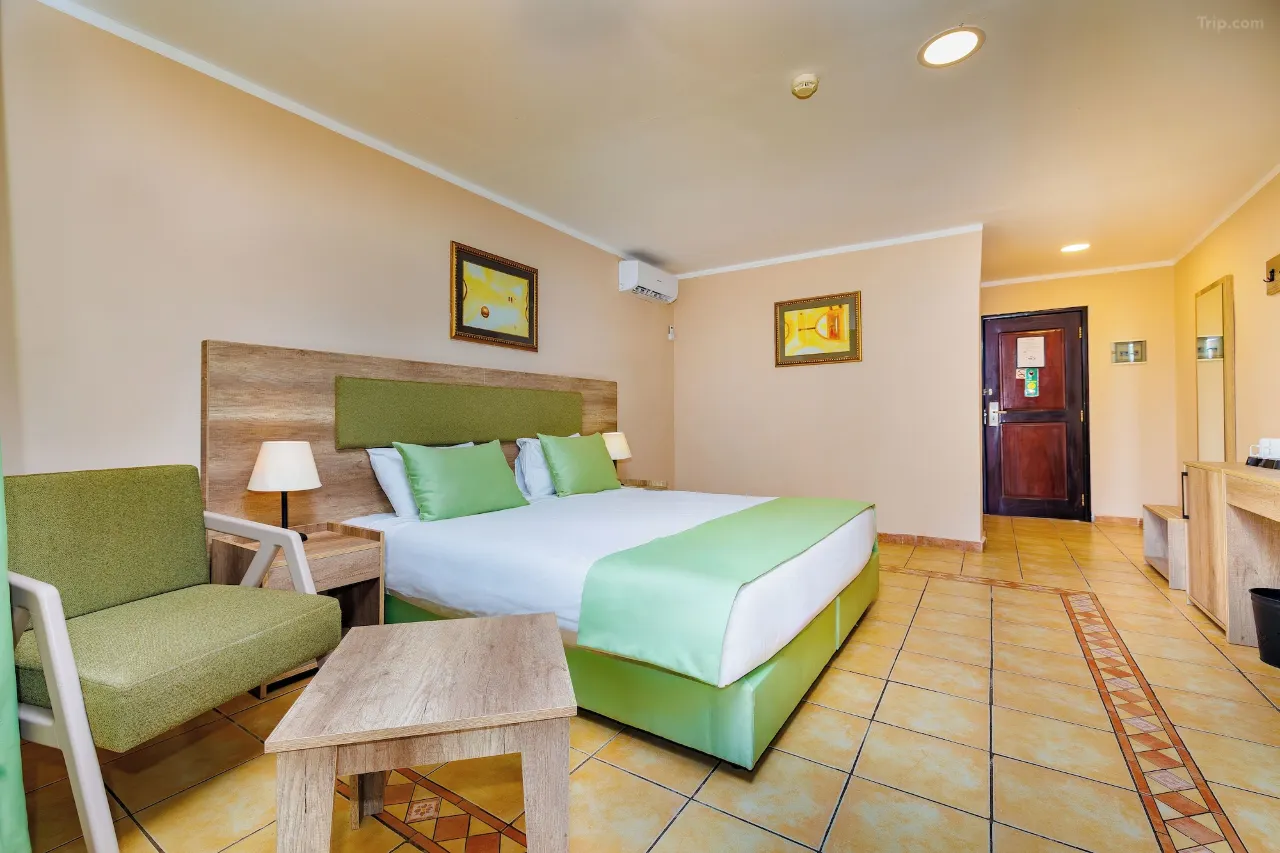 Hotel Image 4