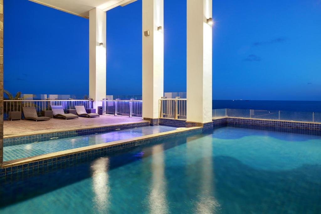 Hotel Image 1