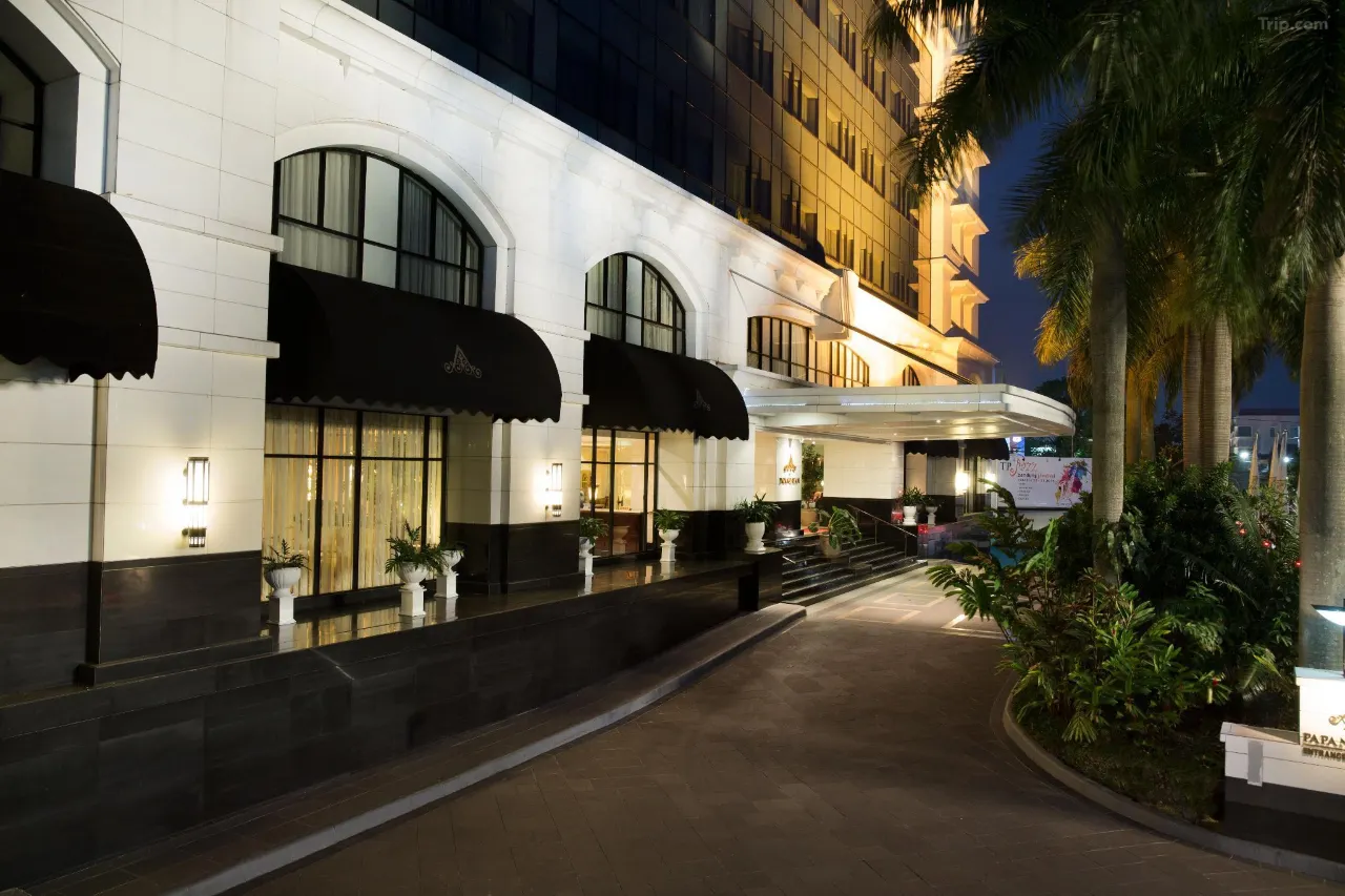 Hotel Image 1