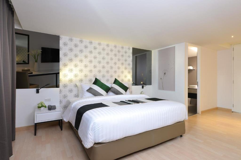 Hotel Image 1