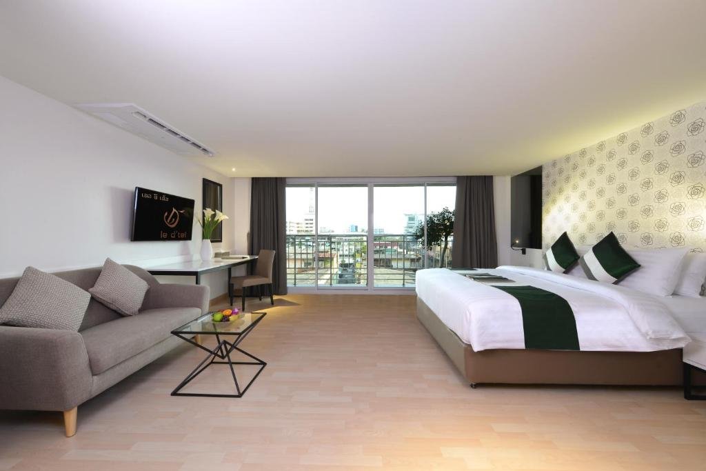 Hotel Image 2