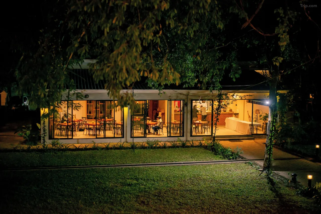 Waters Edge By Serendib