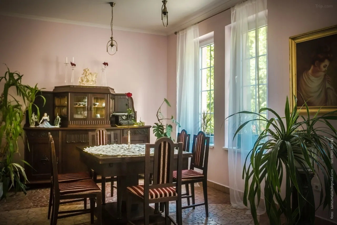 Hotel Bojnický vínny Dom