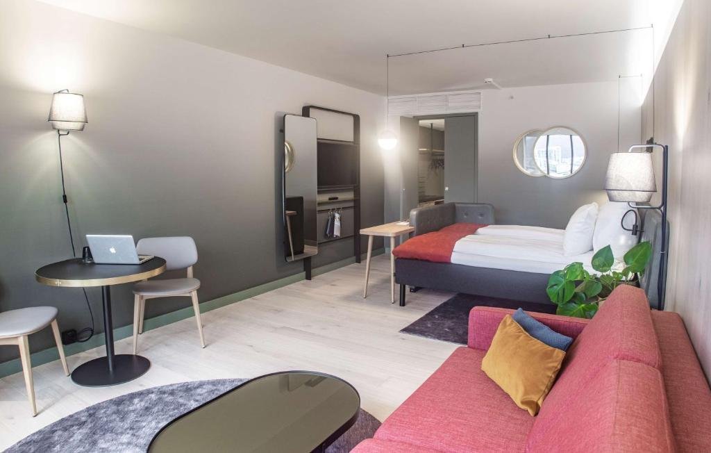 Hotel Image 2