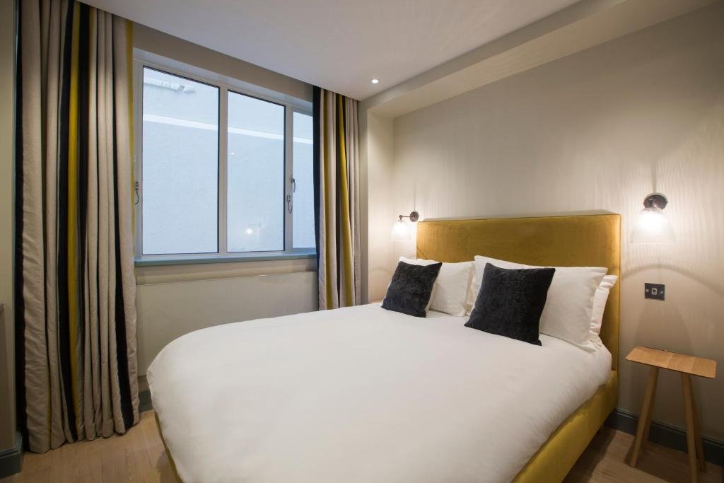 No.8 Waterloo Street