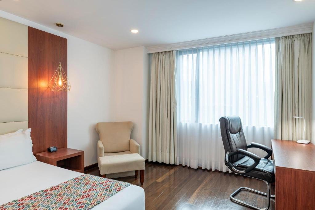 Hotel Image 1