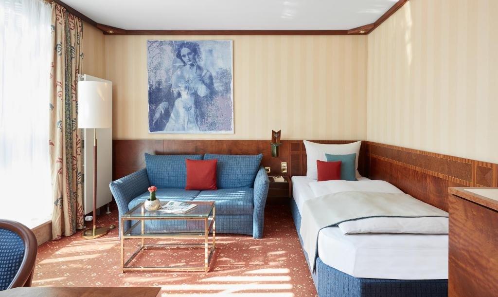 Hotel Image 1