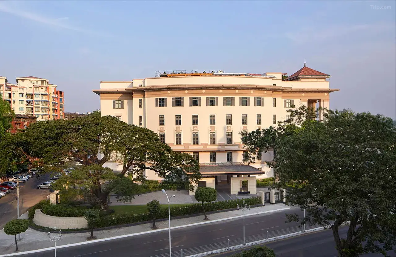 THE ERAVATI Sule Grand Yangon